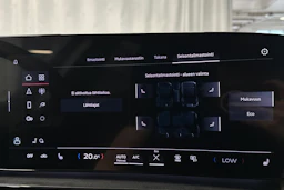 sininen Audi Q6 e-tron 2025 kuva 33.
