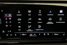 sininen Audi Q6 e-tron 2025 kuva 18.