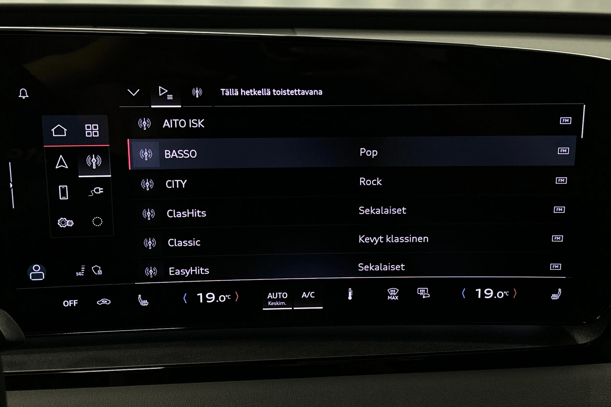 sininen Audi Q6 e-tron 2025 kuva 20.