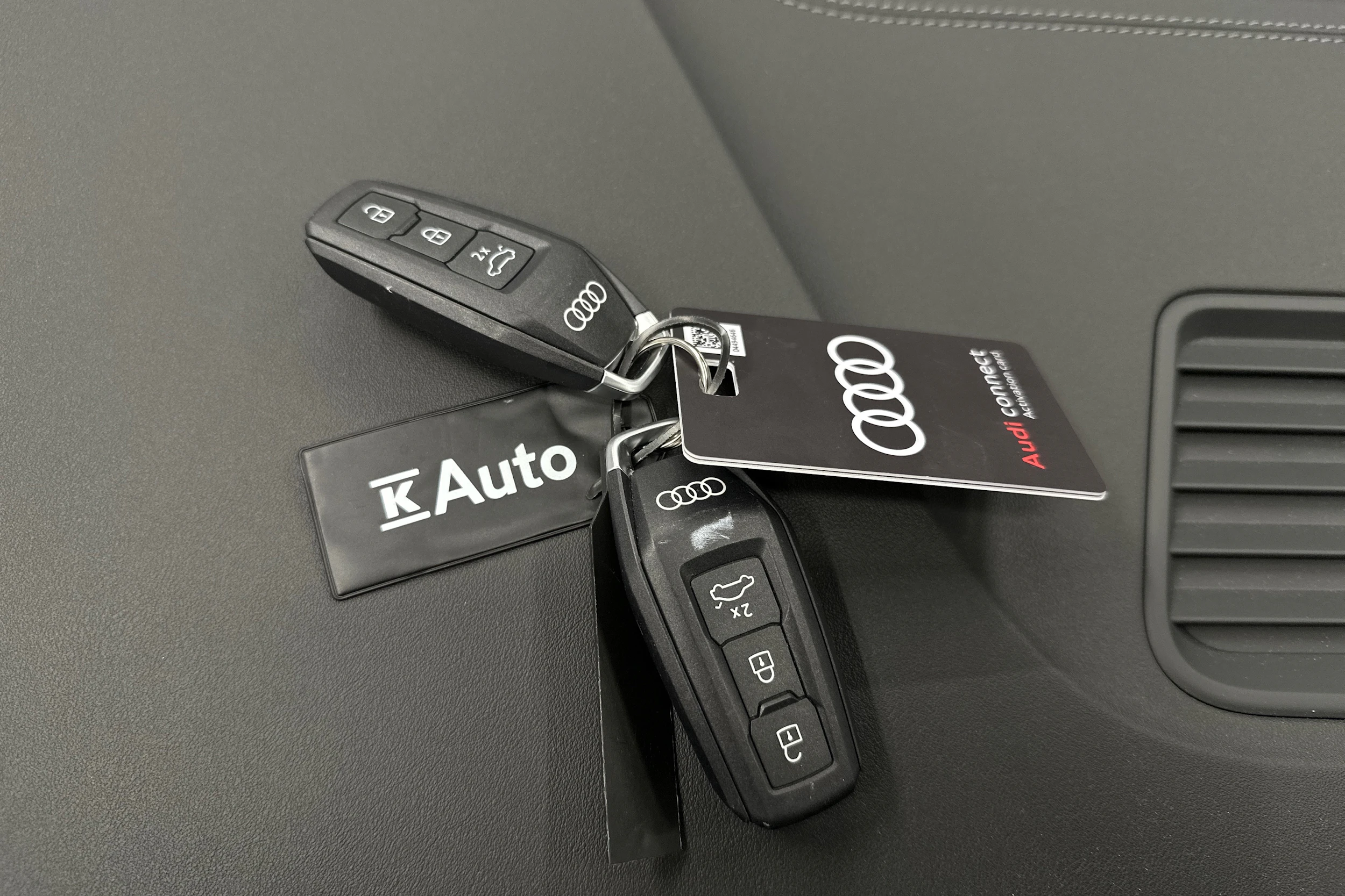sininen Audi Q6 e-tron 2025 kuva 41.