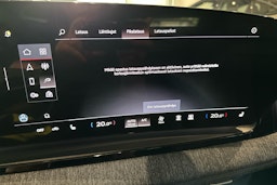 met. sininen Audi Q6 e-tron 2025 kuva 20.