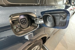met. sininen Audi Q6 e-tron 2025 kuva 25.