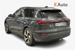 harmaa Audi Q6 e-tron 2025 kuva 2.