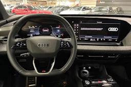 harmaa Audi Q6 e-tron 2025 kuva 4.