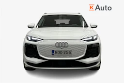 valkoinen Audi Q6 e-tron 2025 kuva 4.