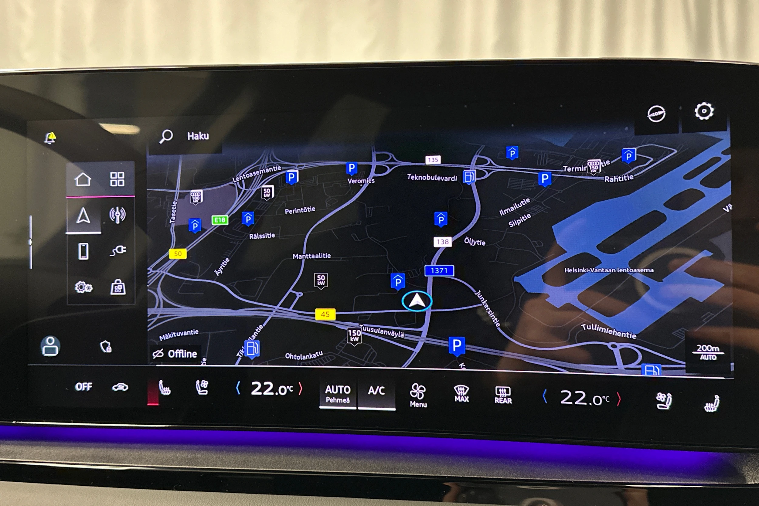 valkoinen Audi Q6 e-tron 2025 kuva 26.