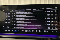 valkoinen Audi Q6 e-tron 2025 kuva 28.