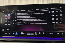 valkoinen Audi Q6 e-tron 2025 kuva 31.