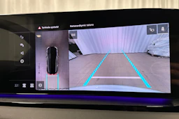 valkoinen Audi Q6 e-tron 2025 kuva 35.