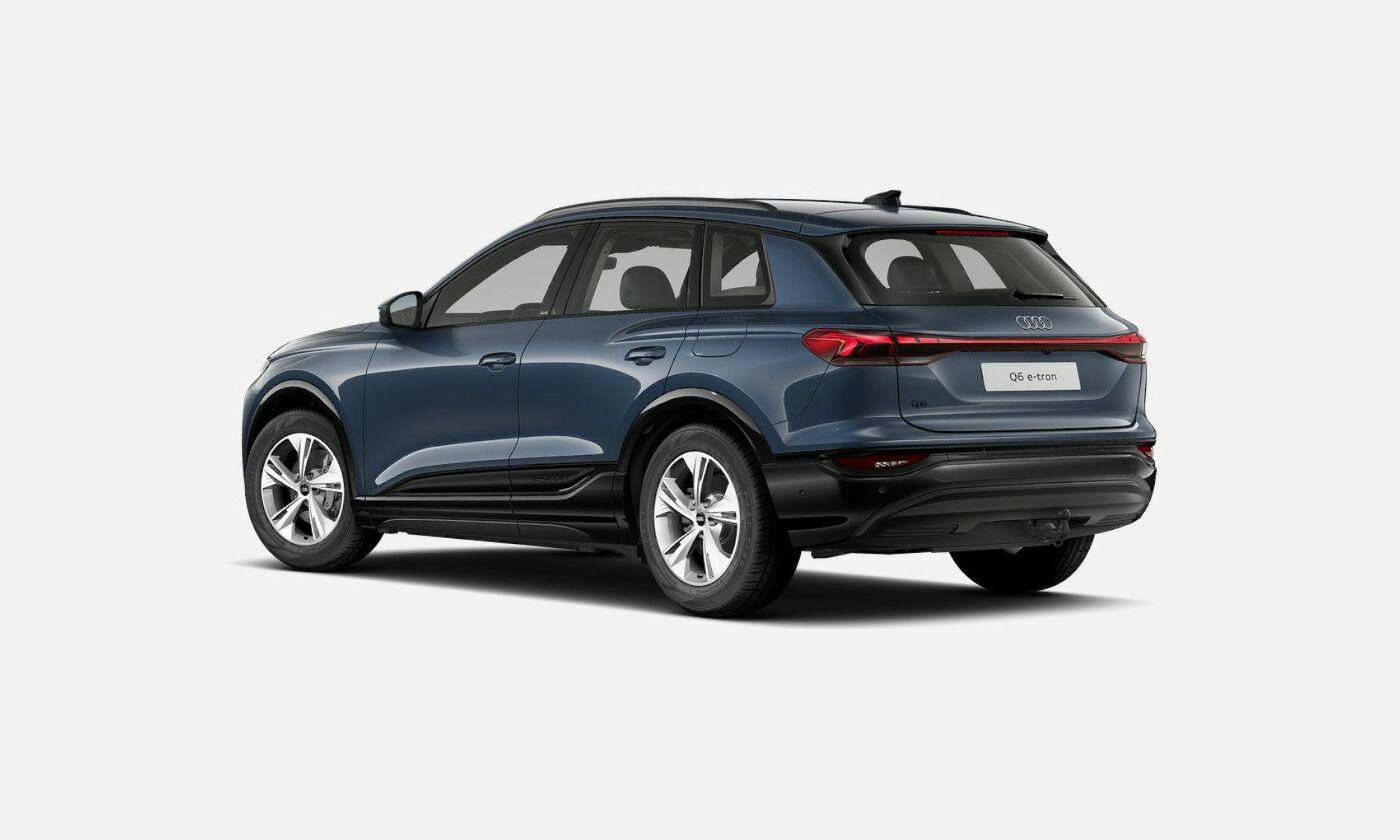 sininen Audi Q6 e-tron 2025 kuva 2.