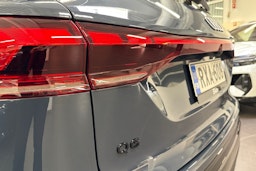 sininen Audi Q6 e-tron 2025 kuva 15.