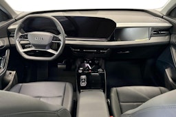 met. valkoinen Audi Q6 e-tron 2025 kuva 7.