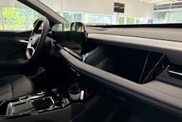 met. valkoinen Audi Q6 e-tron 2025 kuva 14.