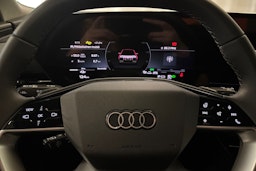 met. sininen Audi Q6 e-tron 2025 kuva 11.