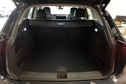 met. sininen Audi Q6 e-tron 2025 kuva 19.