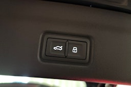 met. sininen Audi Q6 e-tron 2025 kuva 20.