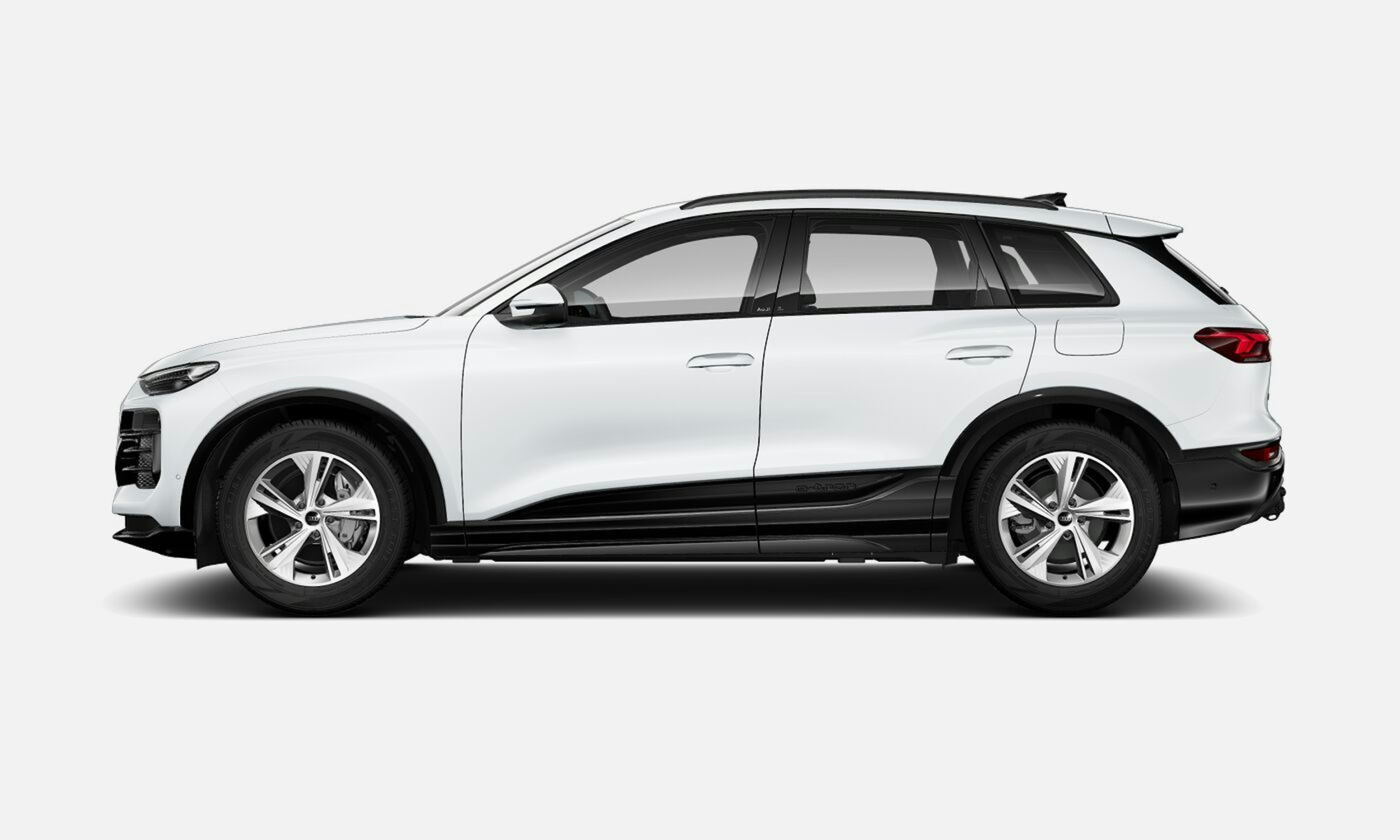 valkoinen Audi Q6 e-tron 2025 kuva 2.