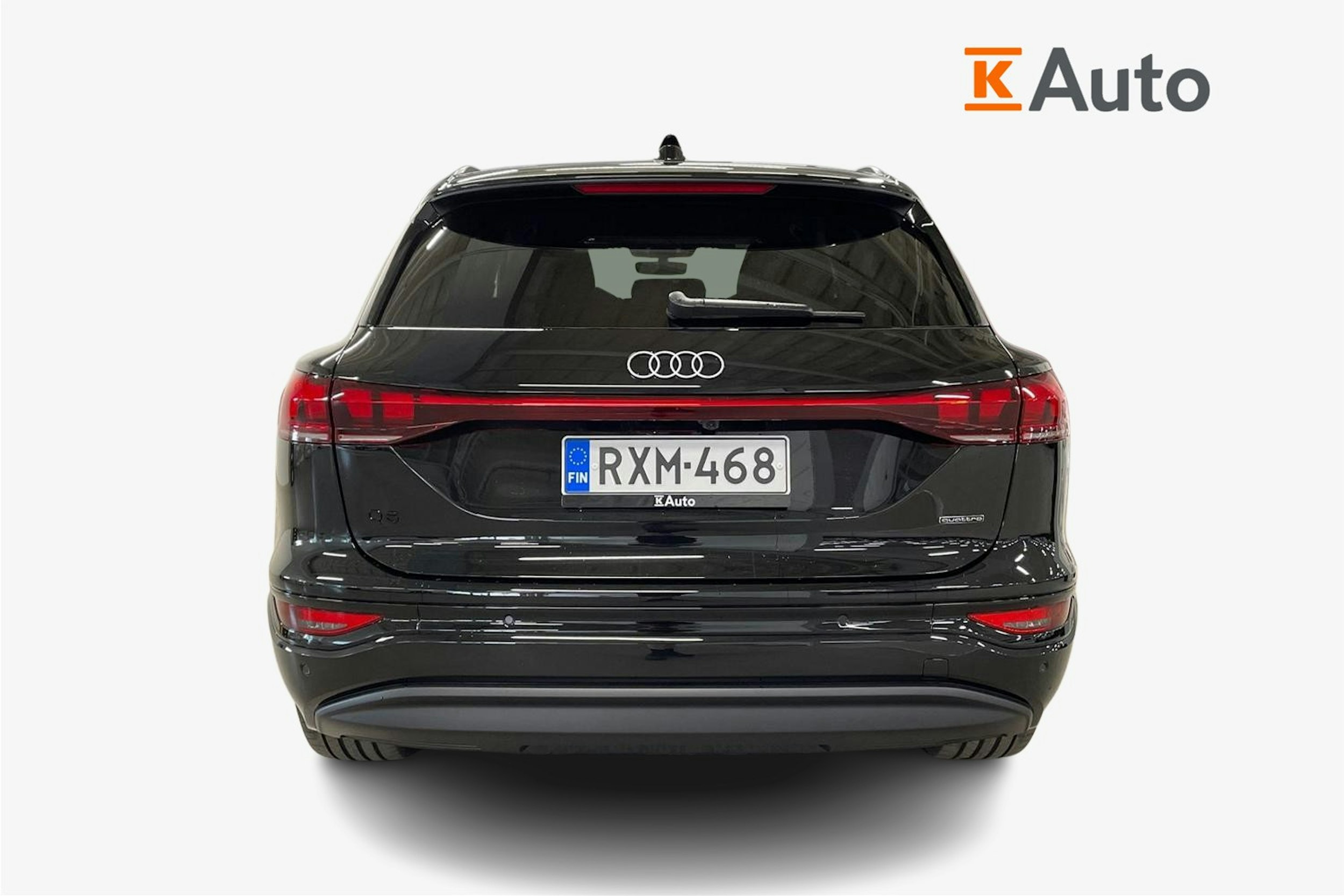 musta Audi Q6 e-tron 2025 kuva 3.
