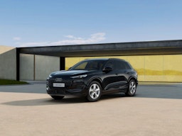 mythos musta Audi Q6 e-tron 2025 kuva 1.