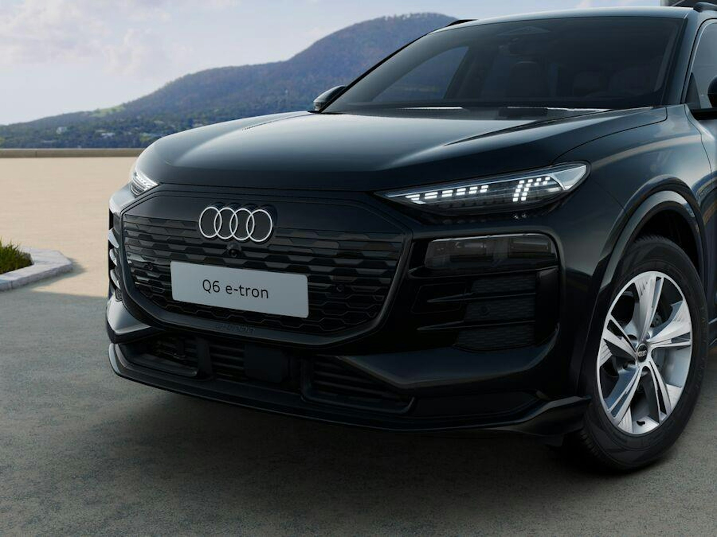 mythos musta Audi Q6 e-tron 2025 kuva 9.