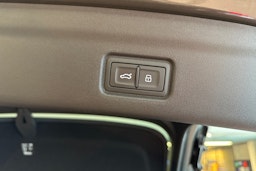 harmaa Audi Q6 e-tron 2025 kuva 12.