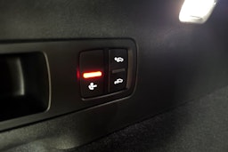 harmaa Audi Q6 e-tron 2025 kuva 13.