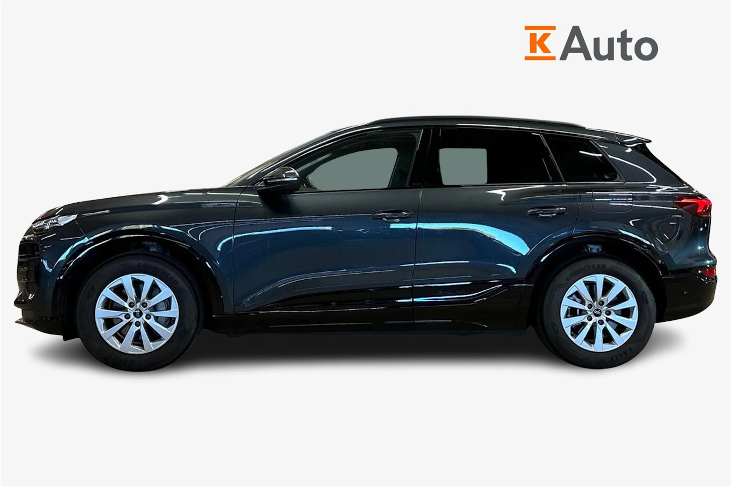 harmaa Audi Q6 e-tron 2025 kuva 5.