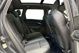 harmaa Audi Q6 e-tron 2025 kuva 9.
