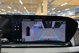 harmaa Audi Q6 e-tron 2025 kuva 18.