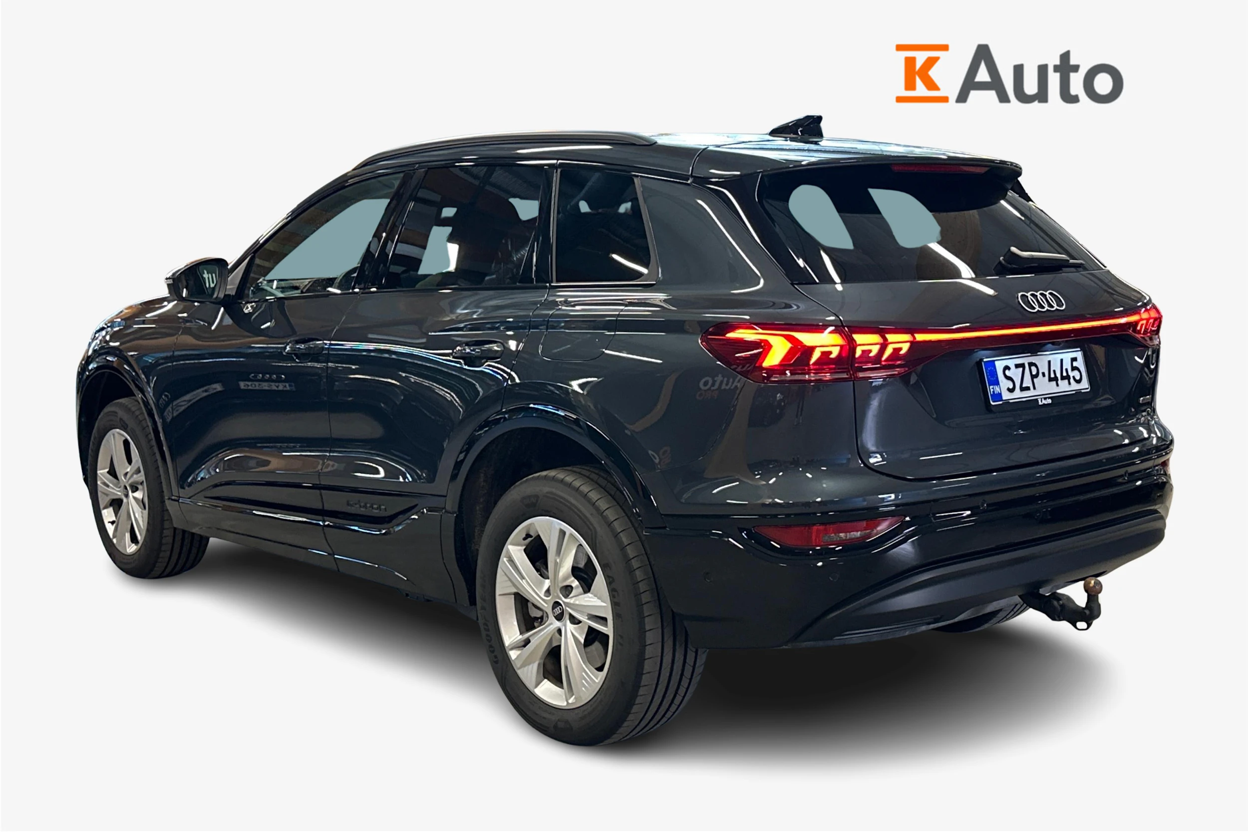 harmaa Audi Q6 e-tron 2025 kuva 2.