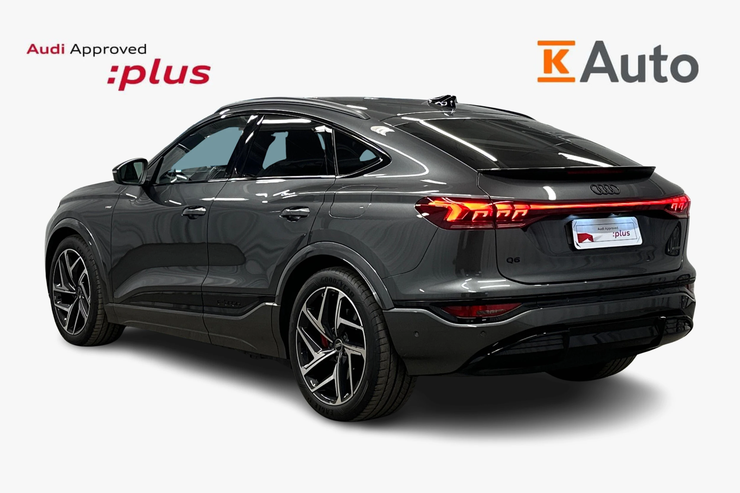 harmaa Audi Q6 e-tron 2025 kuva 2.
