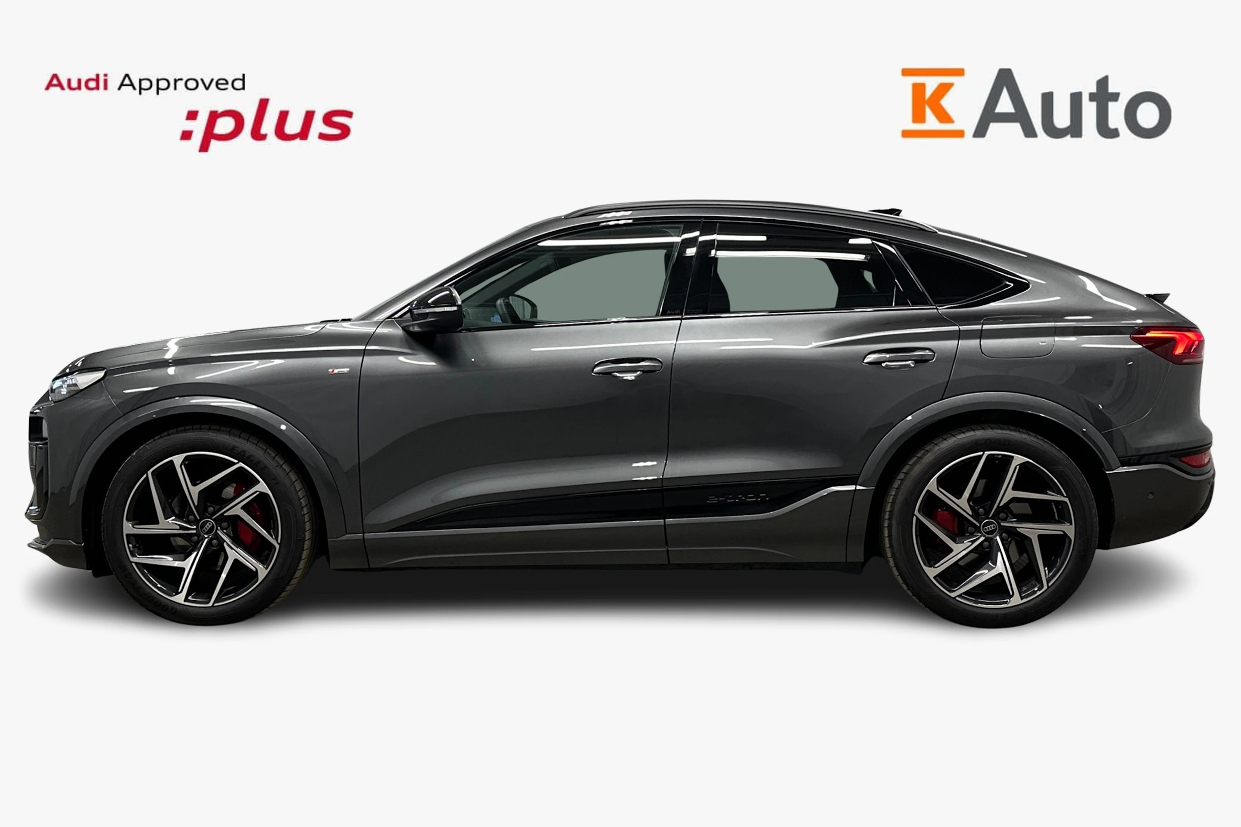 harmaa Audi Q6 e-tron 2025 kuva 5.