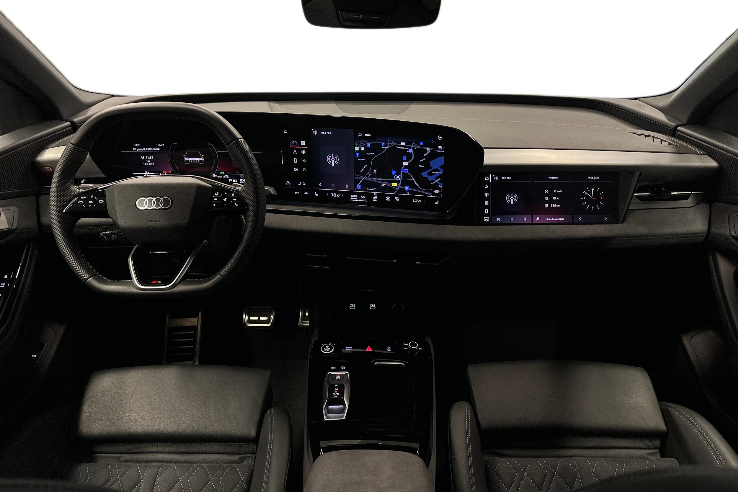 harmaa Audi Q6 e-tron 2025 kuva 7.