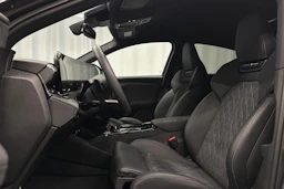 harmaa Audi Q6 e-tron 2025 kuva 14.