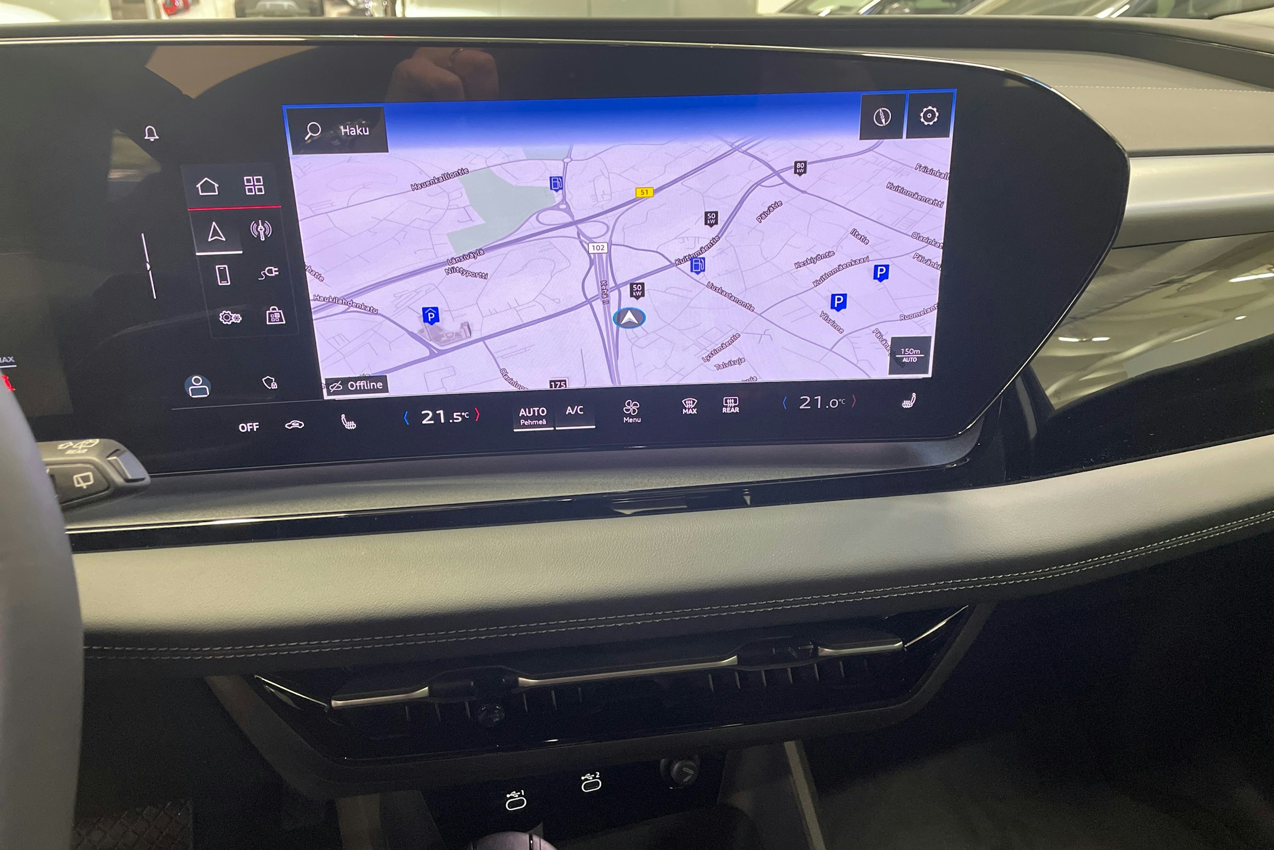 harmaa Audi Q6 e-tron 2025 kuva 12.