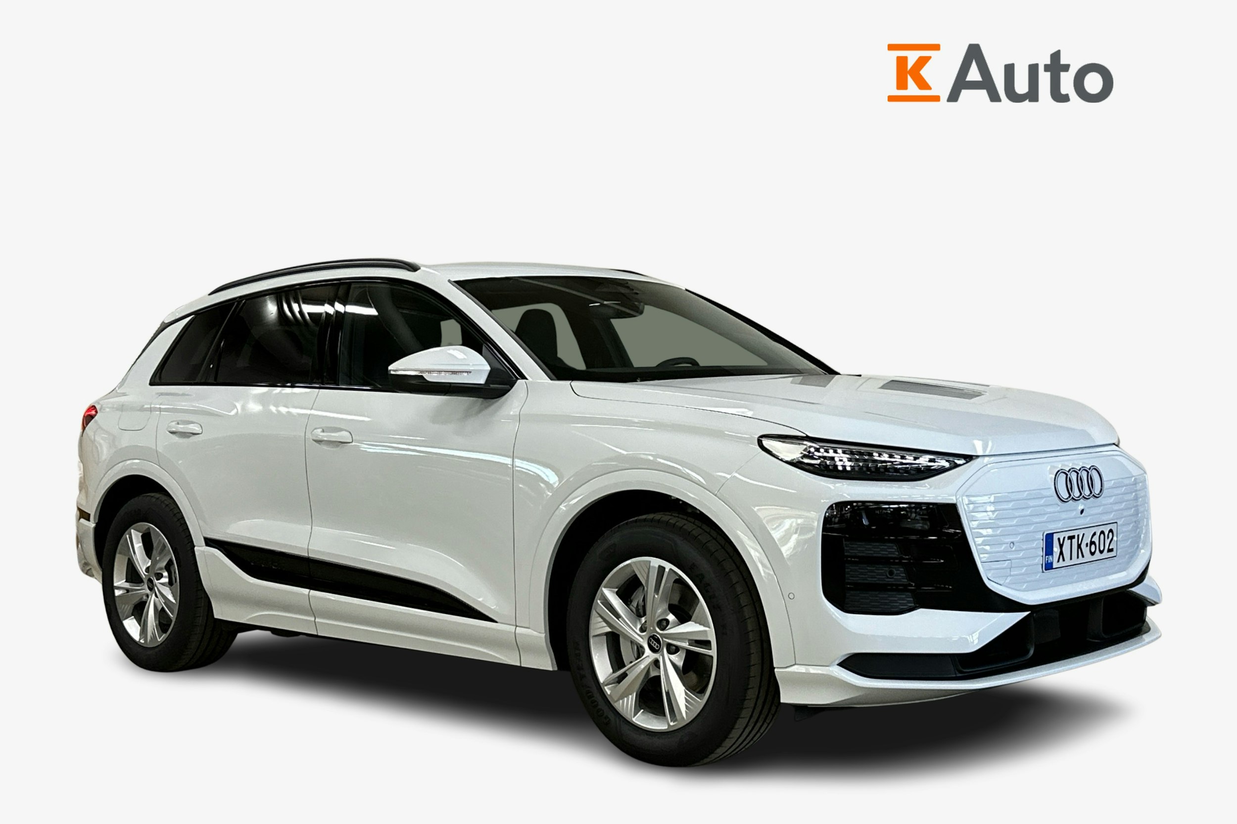 met. valkoinen Audi Q6 e-tron 2025 kuva 1.
