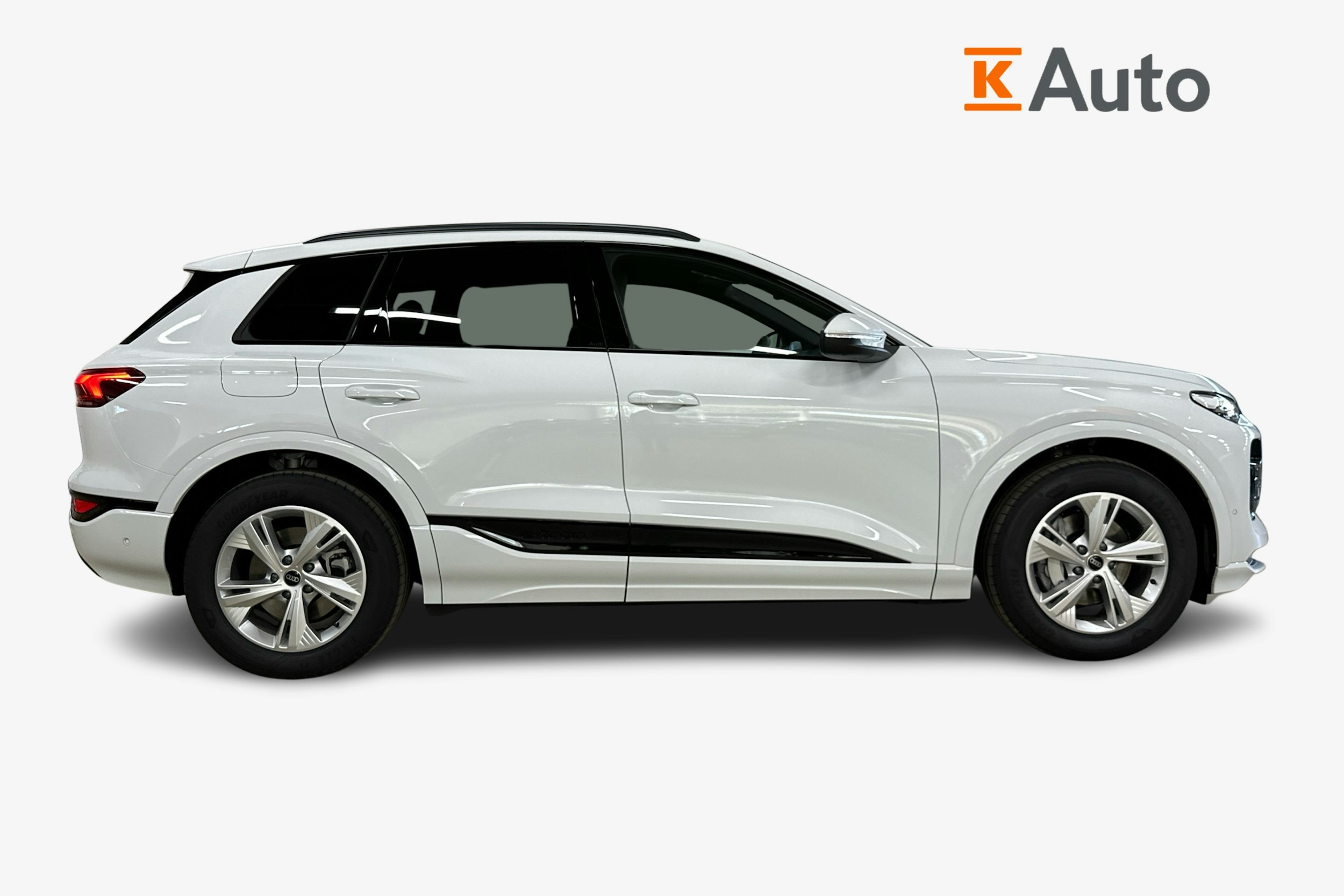 met. valkoinen Audi Q6 e-tron 2025 kuva 5.