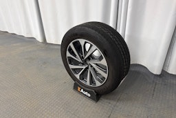 musta Audi Q6 e-tron 2025 kuva 10.