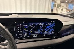 musta Audi Q6 e-tron 2025 kuva 17.