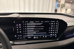 musta Audi Q6 e-tron 2025 kuva 20.