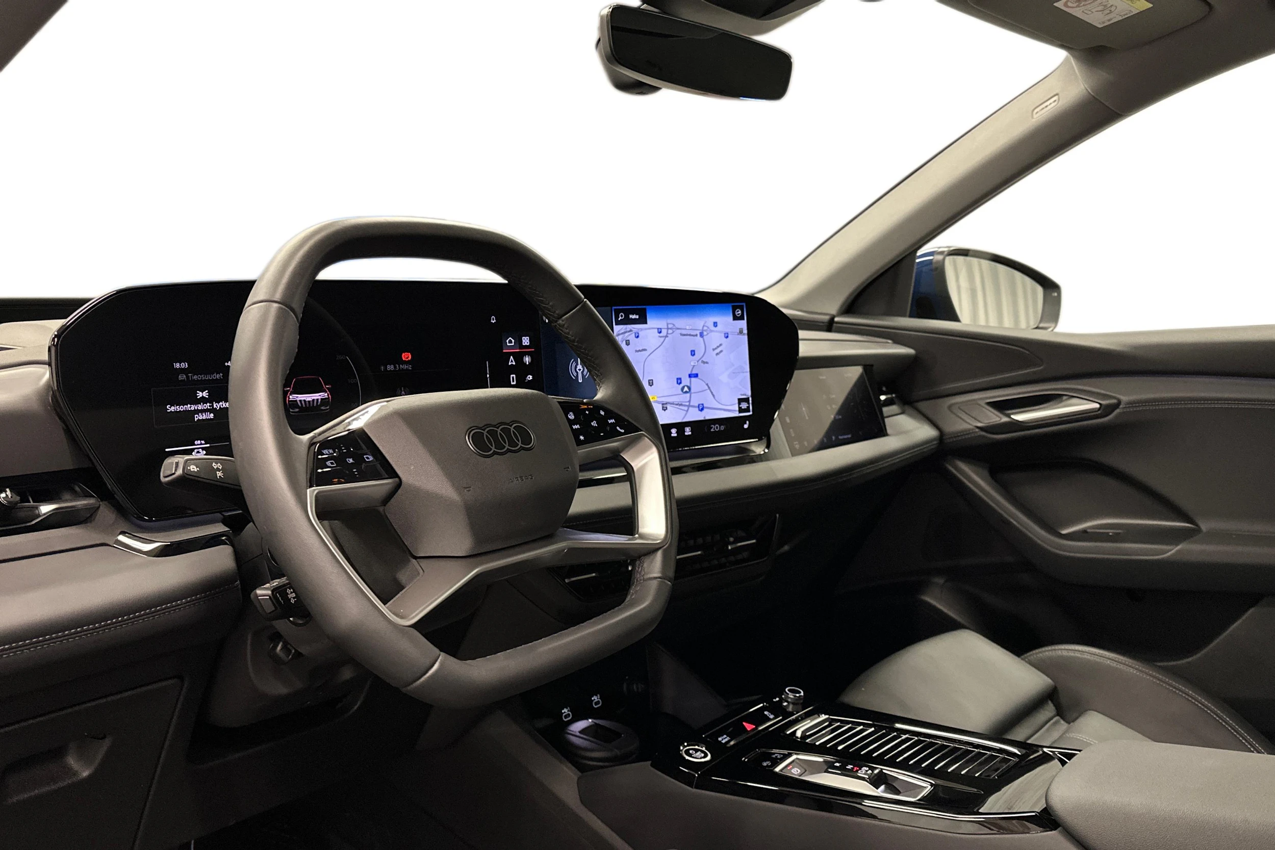 sininen Audi Q6 e-tron 2025 kuva 6.