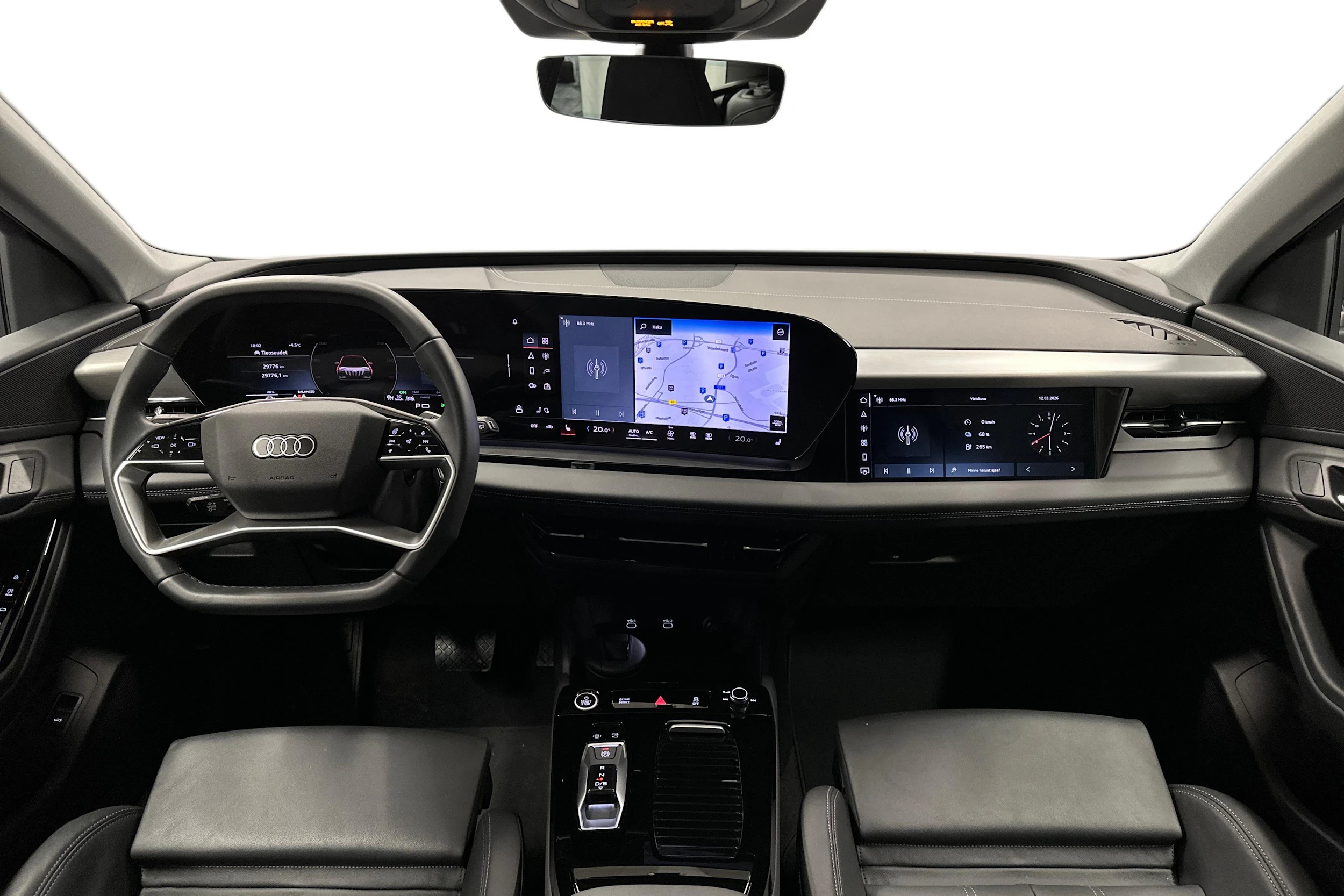 sininen Audi Q6 e-tron 2025 kuva 7.