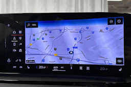 sininen Audi Q6 e-tron 2025 kuva 24.