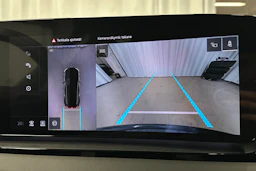 sininen Audi Q6 e-tron 2025 kuva 31.