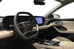 musta Audi Q6 e-tron 2025 kuva 6.