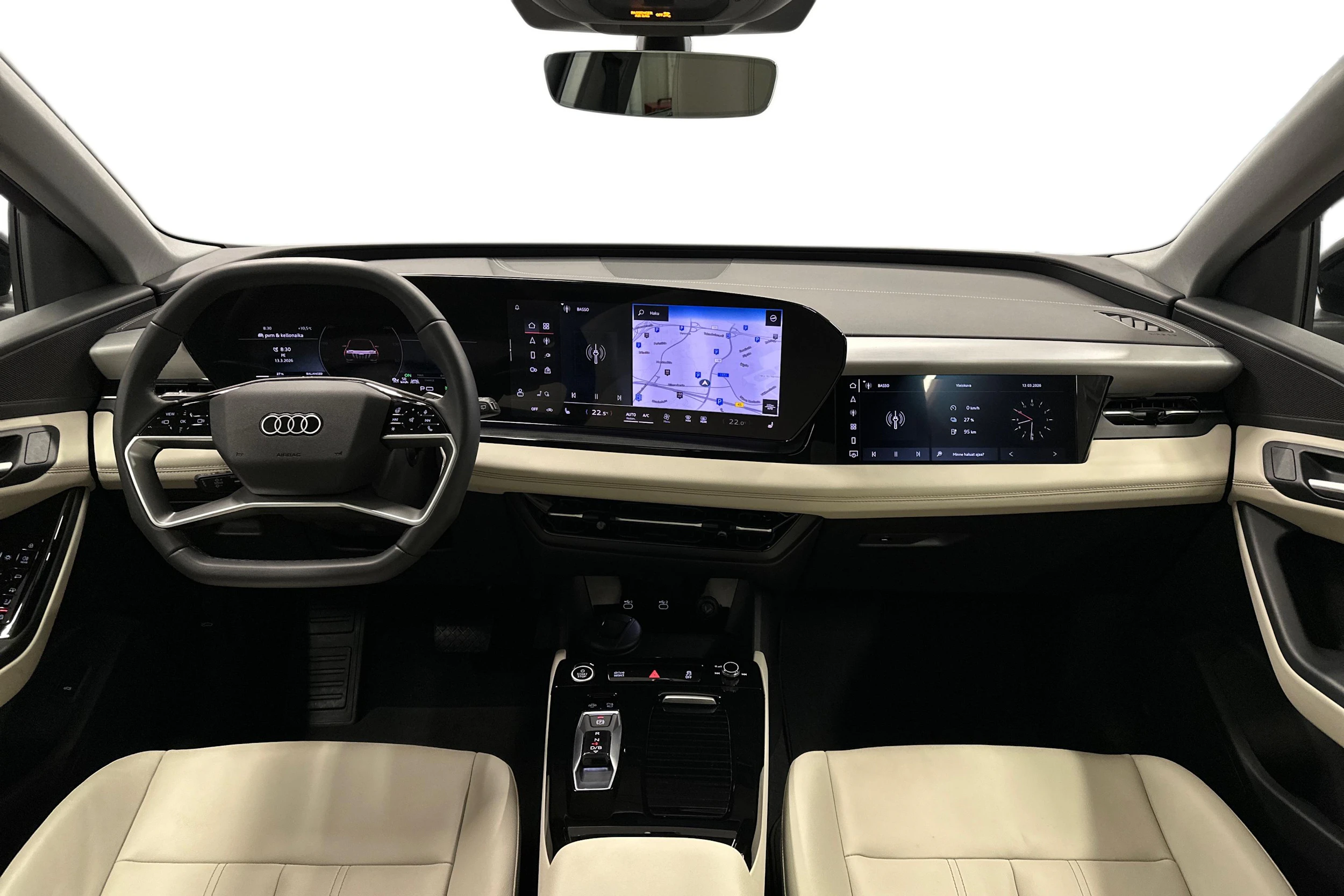 musta Audi Q6 e-tron 2025 kuva 7.