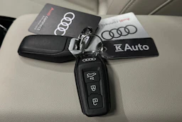 musta Audi Q6 e-tron 2025 kuva 37.