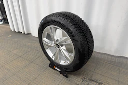 harmaa Audi Q6 e-tron 2025 kuva 10.