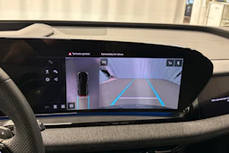 harmaa Audi Q6 e-tron 2025 kuva 17.