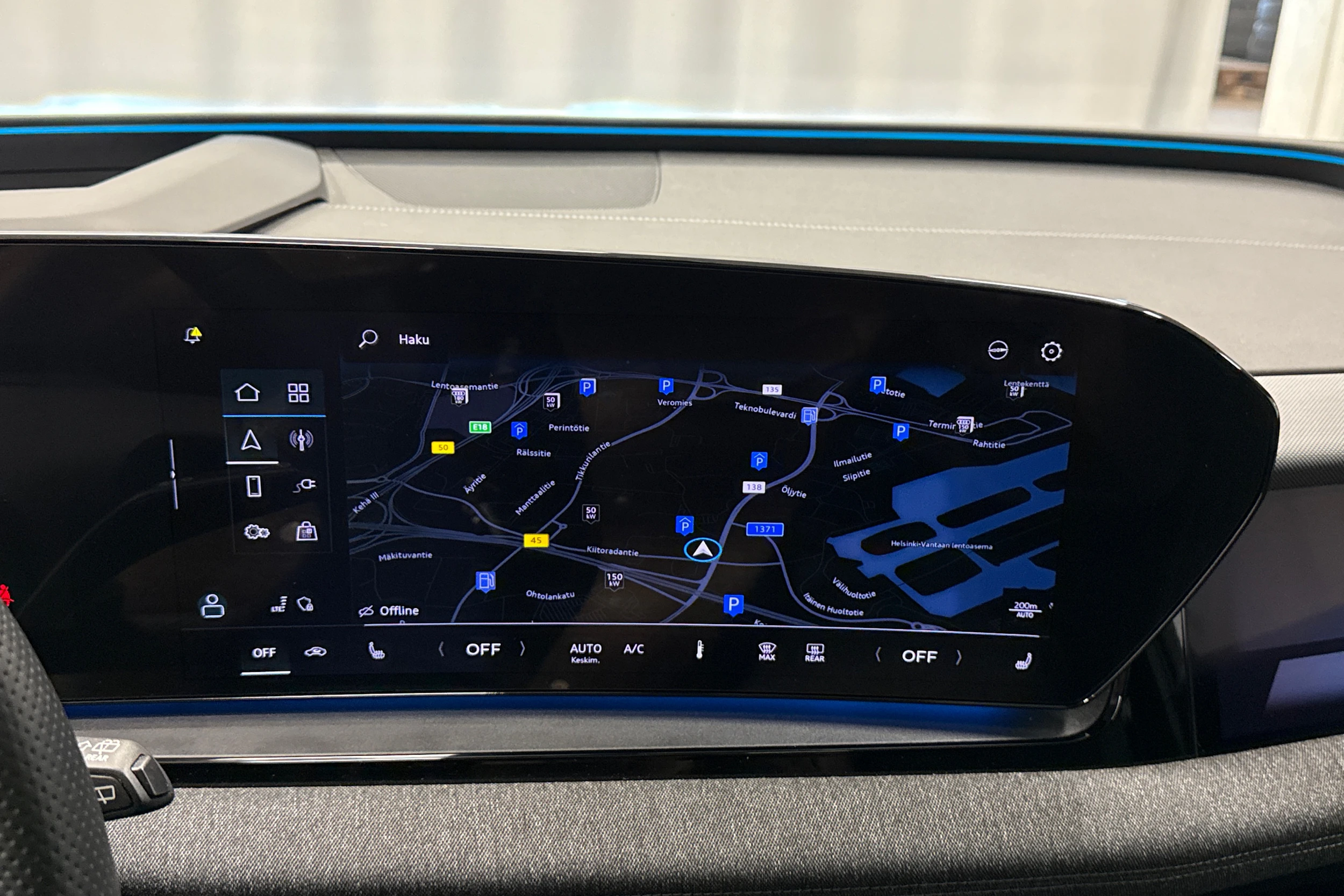 harmaa Audi Q6 e-tron 2025 kuva 24.